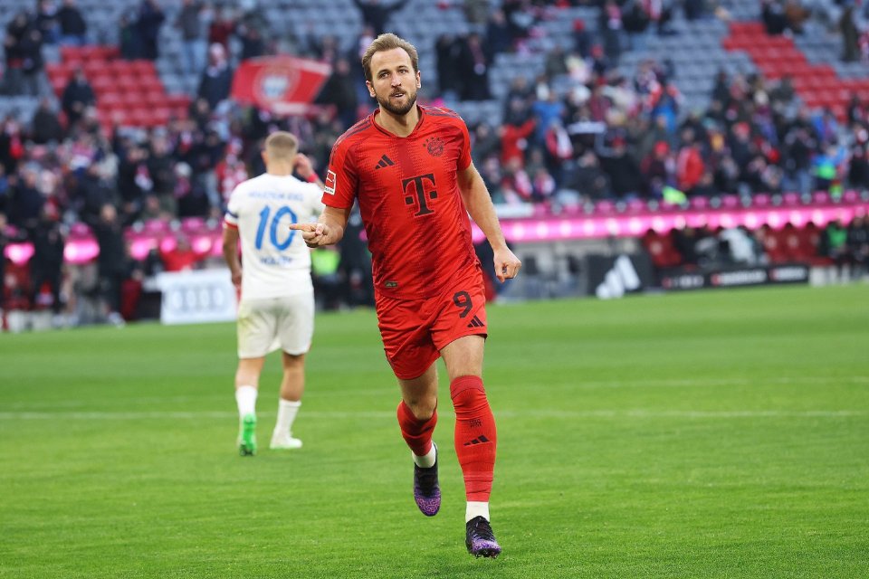 础任务, 拜仁俱乐部, 舞台上走得 础任务, 拜仁俱乐部, 舞台上走得